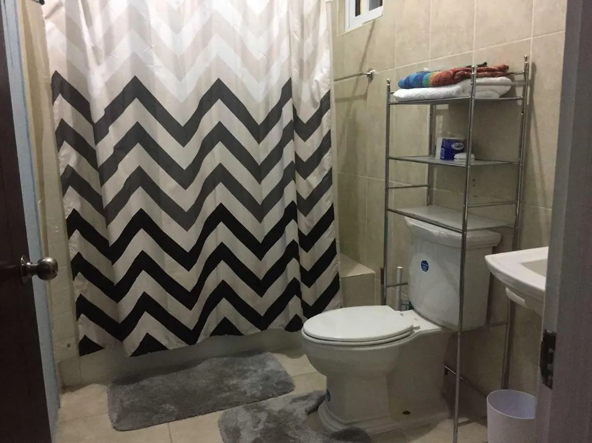 Barri Vacation Home Kingston 0*,  Jamaica