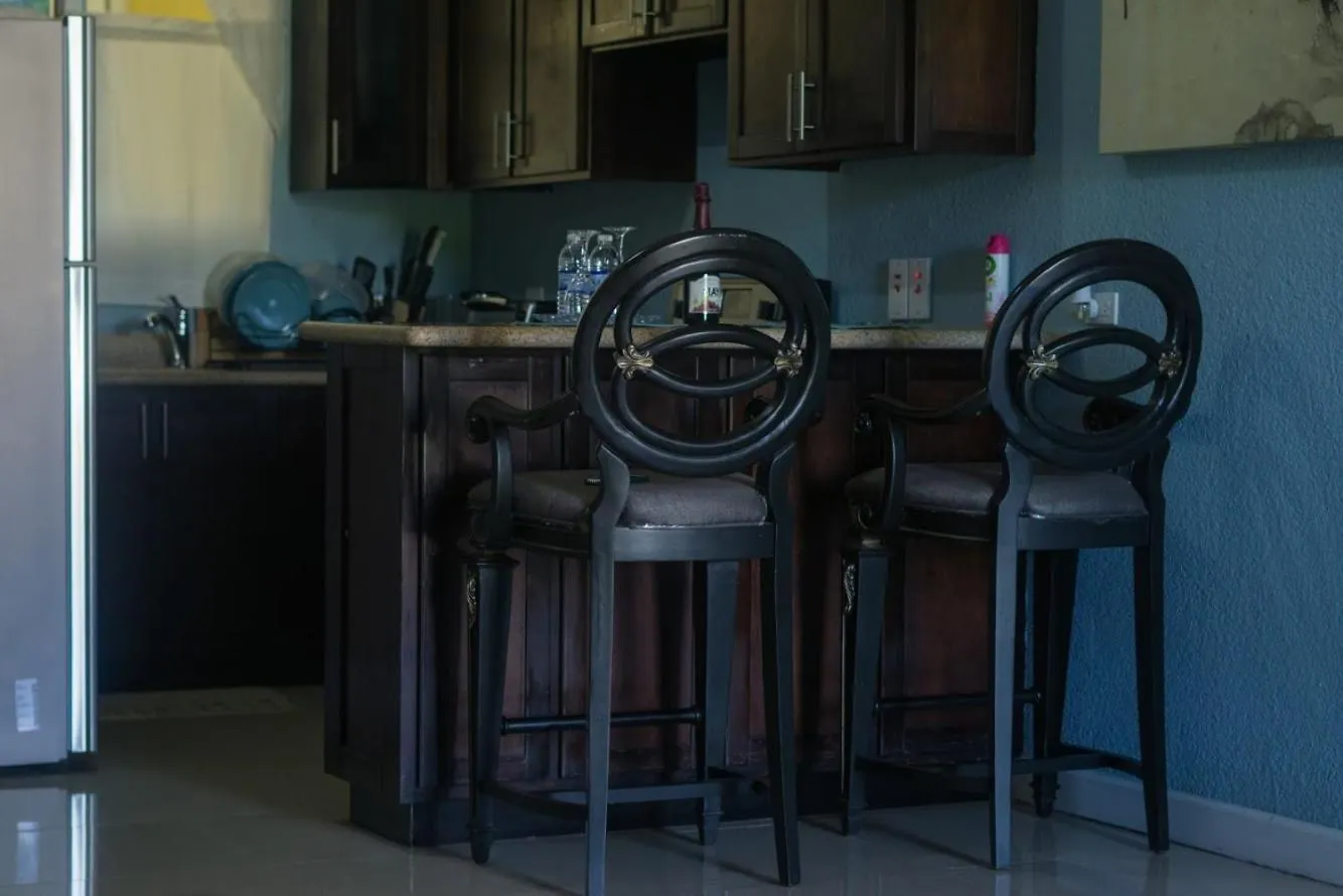 Barri Vacation Home Kingston